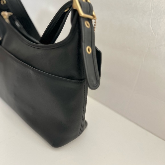 Vintage Coach Legacy Black Small Pocket Zip Bag - Picture 12 of 16